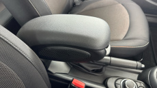 MINI Hatchback 1.5 Cooper Classic 5dr Auto Petrol Hatchback